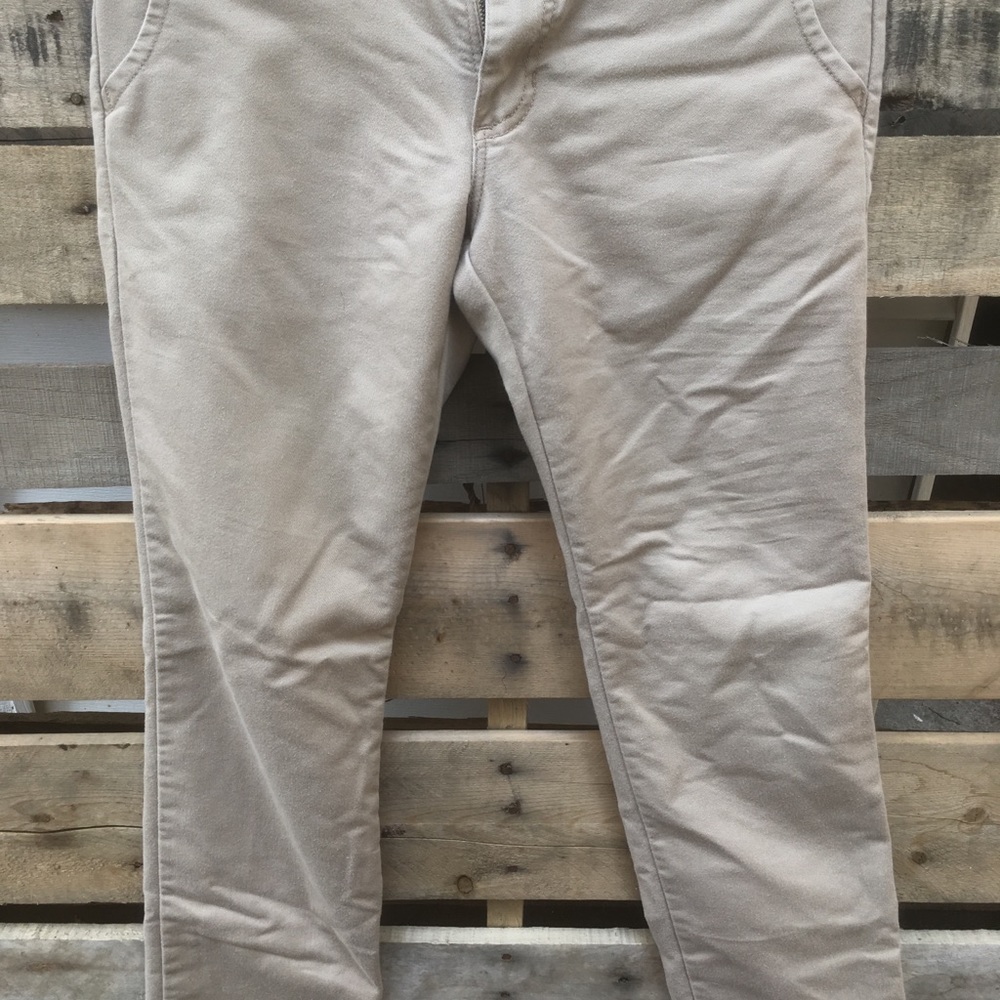 Men’s Vans khaki skate pant size 29